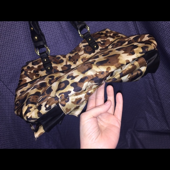 Rampage’s Camo Ruffle Hobo - Picture 5 of 7